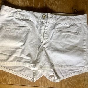 GAP White Cotton Shorts size 6